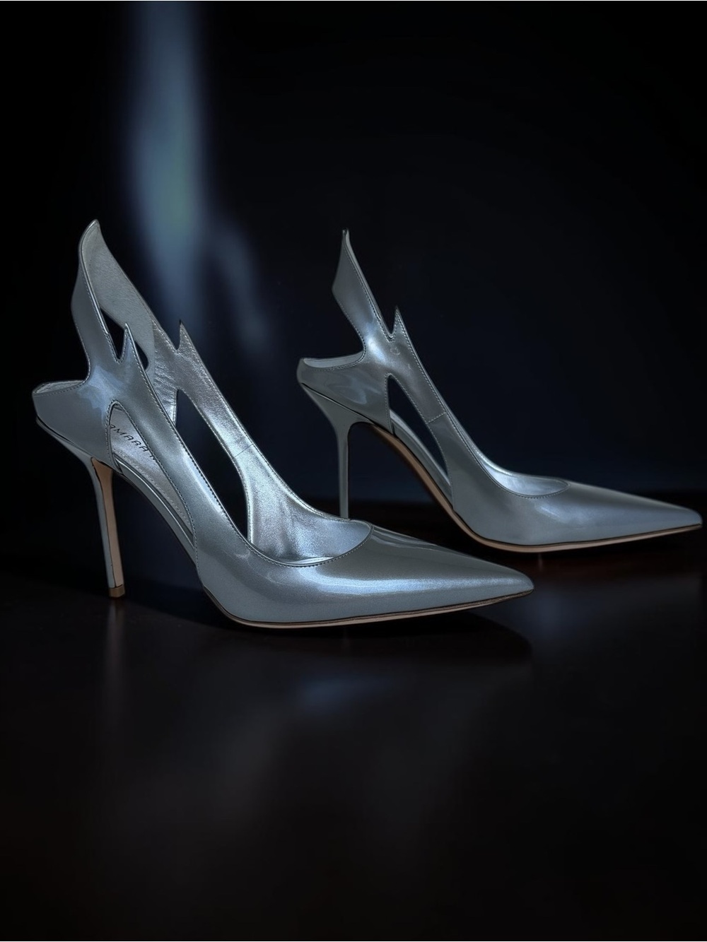 ✨Exclusive✨Tamara Mellon FW23 Glare Lightning Bolt Metallic Silver Sample Sz 40